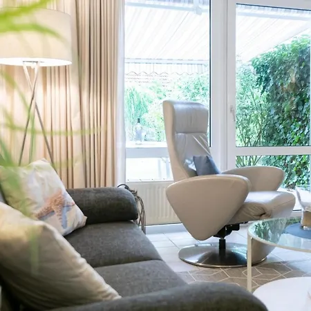 Ferienwohnpark Amselweg 18 *