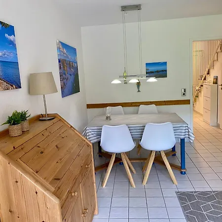 Feriehus Ferienwohnpark Amselweg 18 Kellenhusen