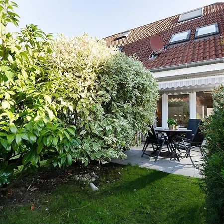 Ferienhaus Ferienwohnpark Amselweg 18 *